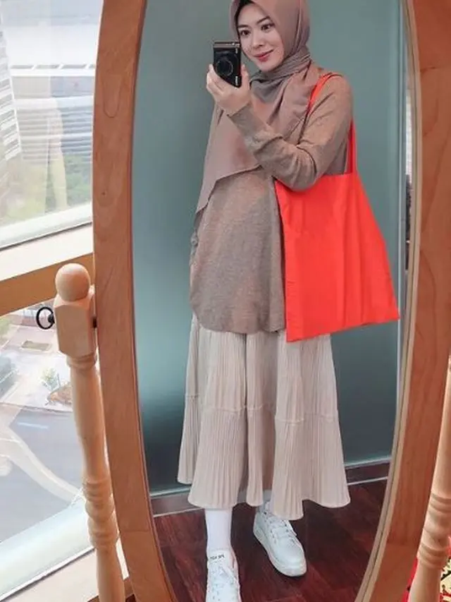 Apartemen Ayana Jihye Moon
