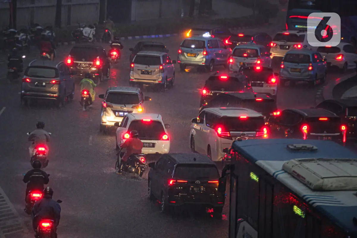 Cuaca Ekstrem Diperkirakan hingga Akhir Oktober