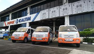 PT Pupuk Kalimantan Timur (Pupuk Kaltim) launching penggunaan mobil listrik sebagai kendaraan operasional di kawasan perusahaan (dok: PKT)