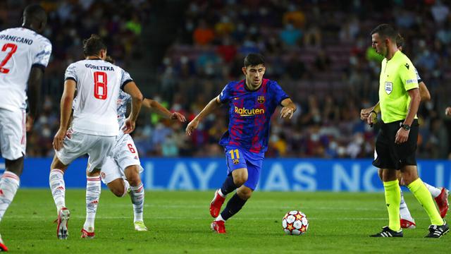 FOTO: Bayern Munchen Cukur Barcelona 3-0 di Camp Nou