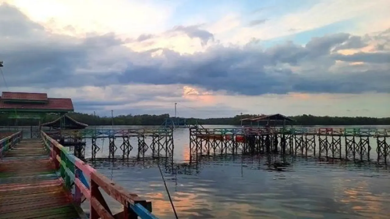 Pesona Kampung Warna-Warni Desa Janu