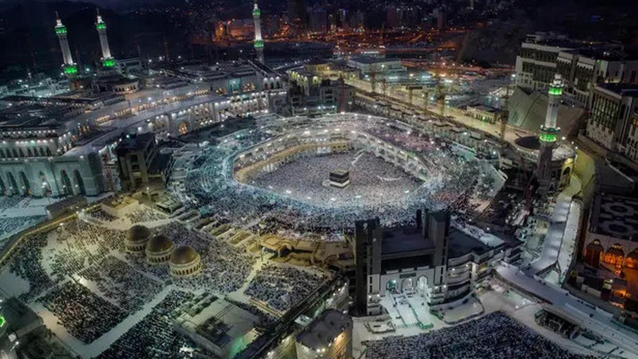 Ramadan 2025, Komunikasi Jemaah Masjidil Haram dan Masjid Nabawi Kian Lancar Berkat Perluasan Jaringan 5G dan Kecepatan Internet Ekstra