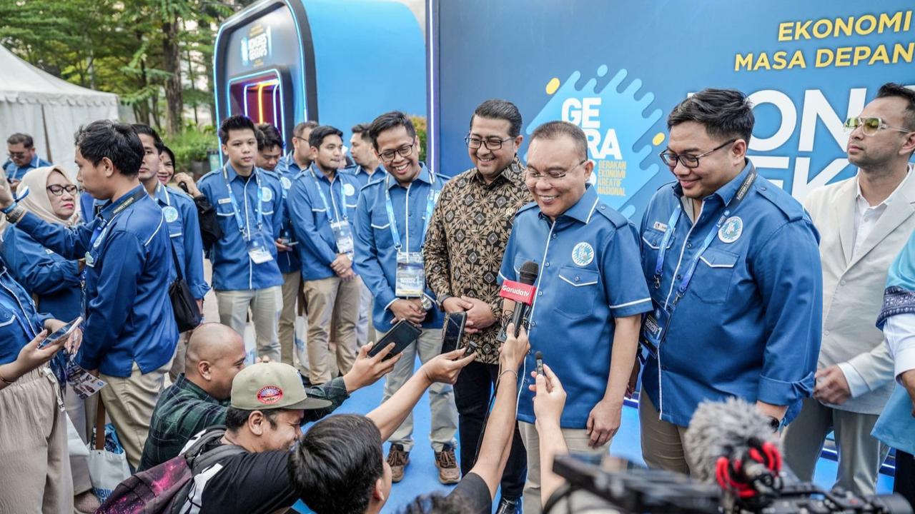 Menteri Ekraf Teuku Riefky Harsya di Acara Kongres Gerakan Ekonomi Kreatif Nasional (GEKRAFS)