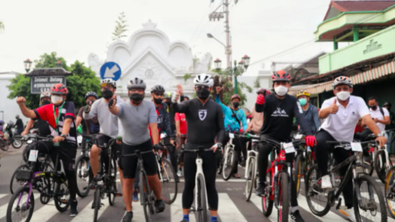 ‘Gowes Monalisa Tilik Jeron Benteng’ (Liputan6.com)
