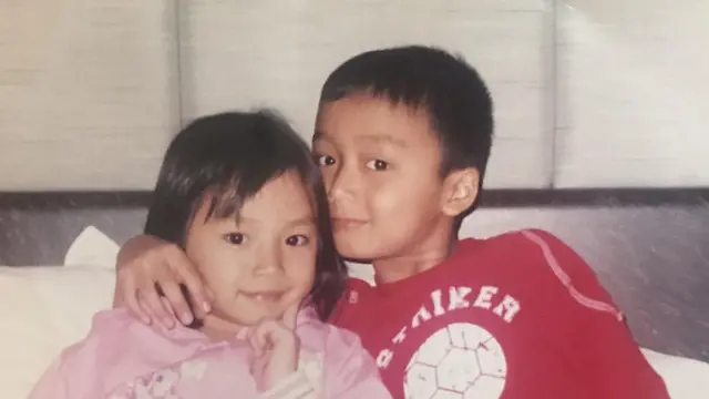 6 Potret Kebersamaan Leon Dozan dan Nabilah Rahman, Kakak Adik Kompak Sedari Kecil