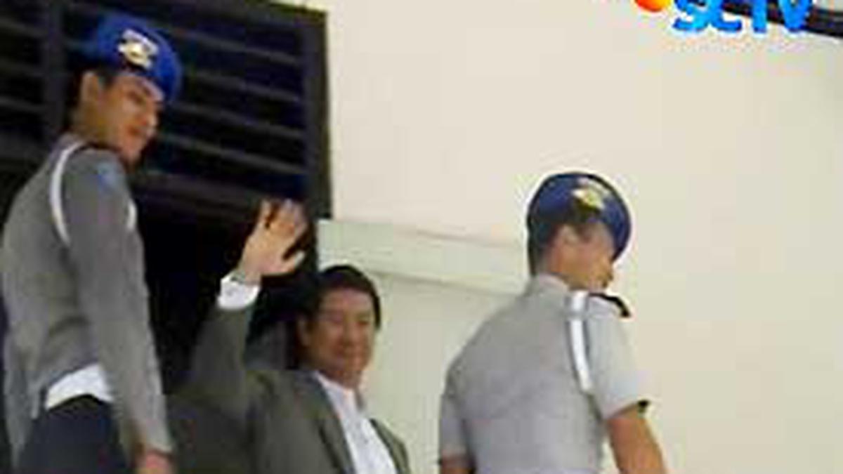 Hashim Kelelahan Diperiksa Delapan Jam