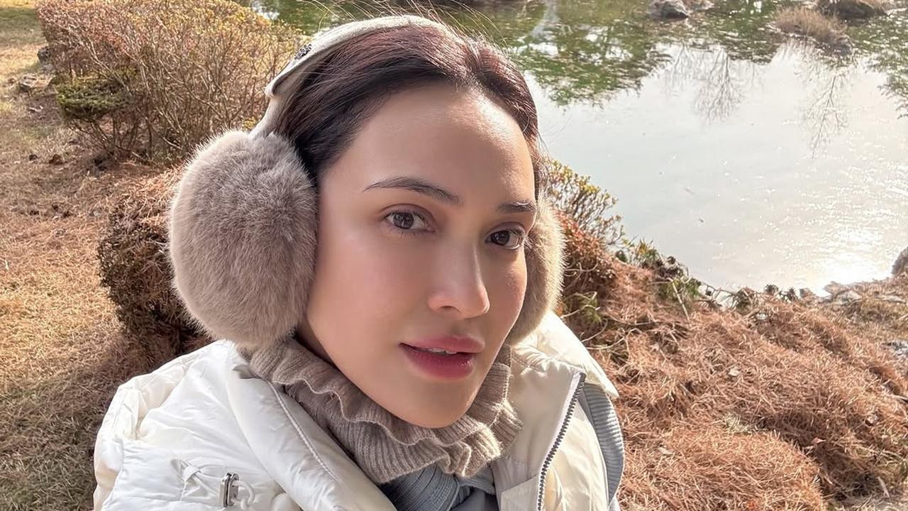 Potret Cantik Shandy Aulia Liburan ke Korea, Dipuji Mirip Song Hye Kyo