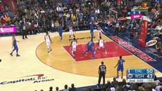 Dallas Mavericks mengalahkan Washington Wizards dengan skor 113-99 dalam lanjutan pertandingan NBA 2017-2018.