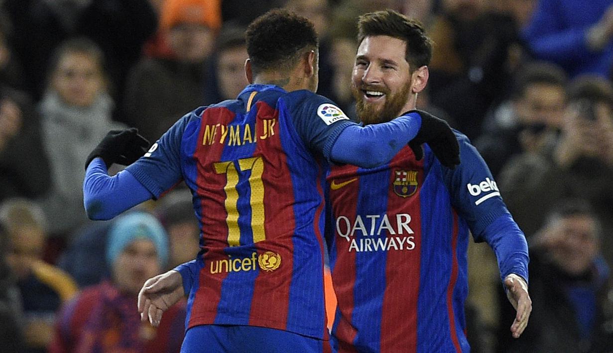 Bintang Barcelona, Lionel Messi, merayakan gol yang dicetaknya ke gawang Athletic Bilbao. Barcelona akhirnya menang 3-1 dan berhasil lolos ke babak perempat final Copa del Rey. (AFP/Lluis Gene)