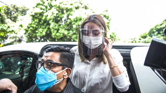 FOTO: Gisel Kembali Jalani Pemeriksaan Terkait Kasus Video Syur