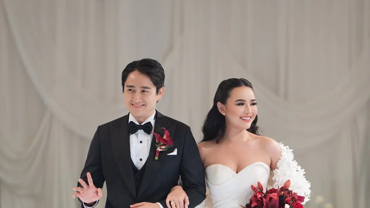 Resepsi Pernikahan Amanda Manopo dan Kenny Austin
