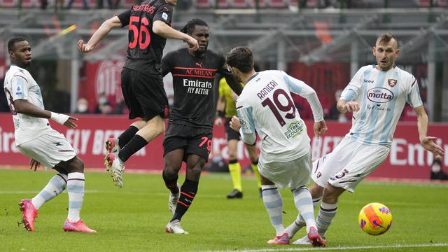 AC Milan Bekuk Salernitana 2-0