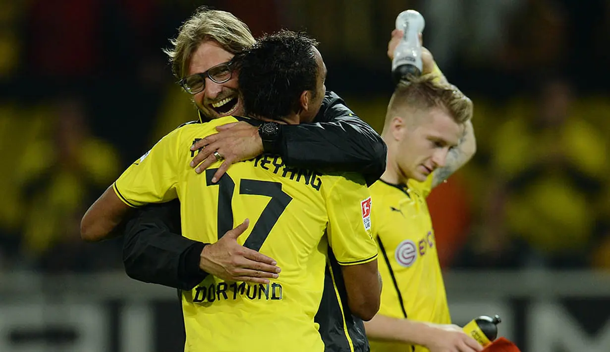 Tak hanya prestasi mentereng di dalam negeri, Juergen Klopp juga pernah membawa Dortmund ke final Liga Champions musim 2012/2013. Namun sayang pada partai final takluk oleh rival satu negaranya, Munchen. (AFP/Patrik Stollarz)