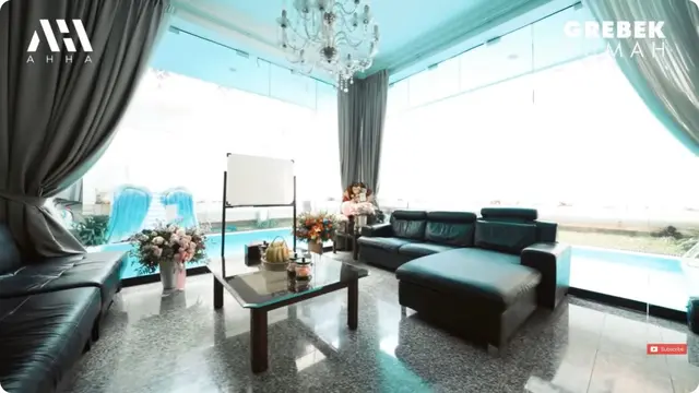 6 Potret Ruang Tamu di Rumah Lesti Kejora, Desain Interior Mewah dan Hangat