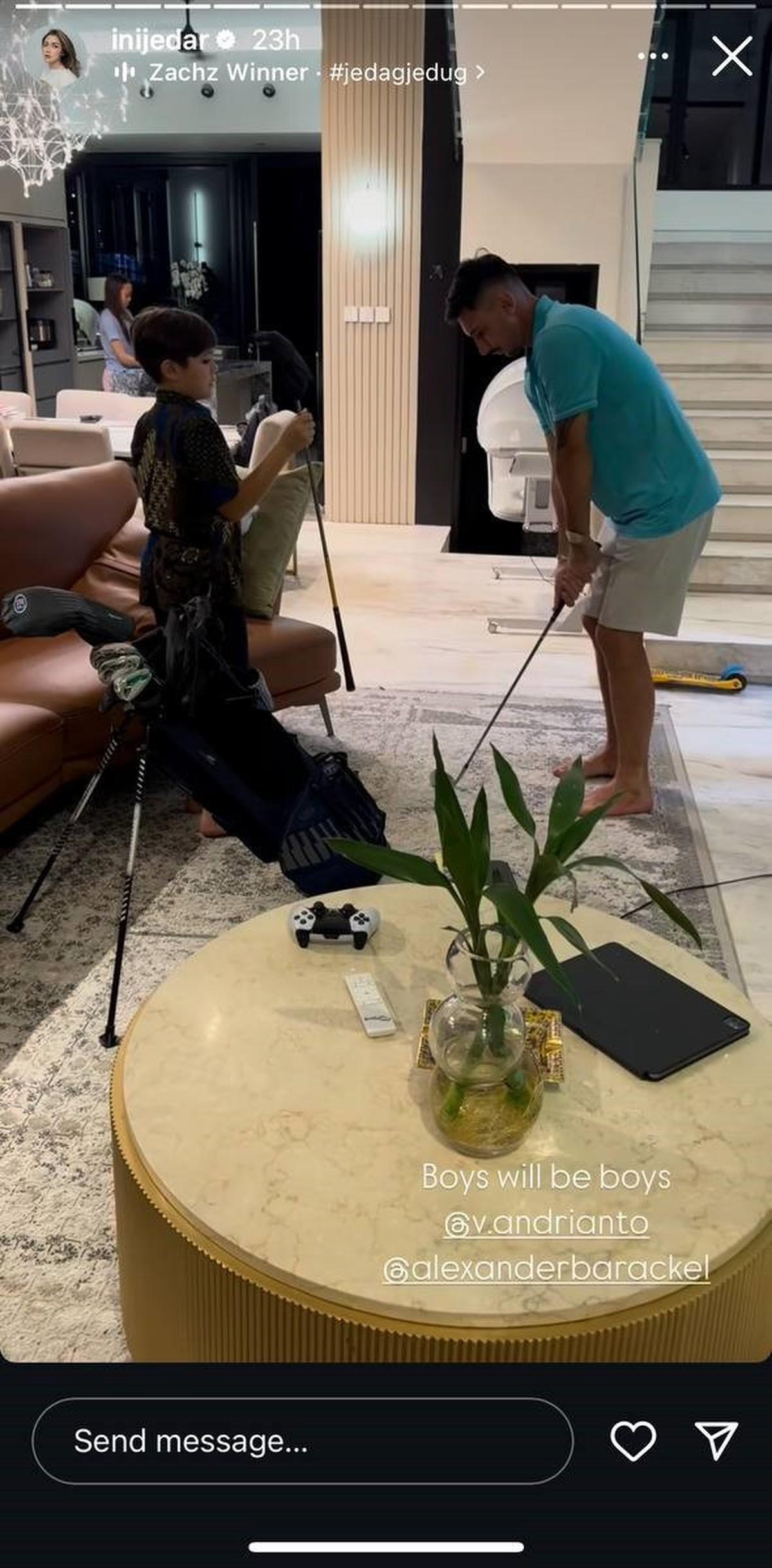 Potret El Barack Anak Jessica Iskandar Main Golf, Diajari Langsung oleh Papa Vincent