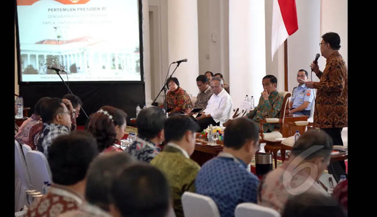 Pertemuan ini dalam rangka rakor yang membahas  beberapa persoalan mulai  dari kedaulatan pangan, energi, pertumbuhan ekonomi, inflasi, perizinan hingga infrastruktur  di Istana Bogor, Jawa Barat, Kamis (29/1/2015). (Liputan6.com/Faizal Fanani) 