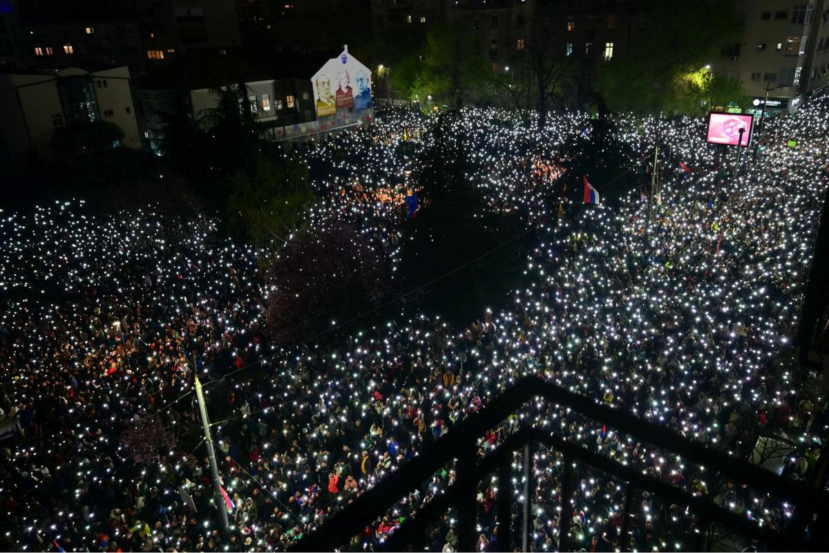 Demo Antikorupsi Terbesar Guncang Serbia