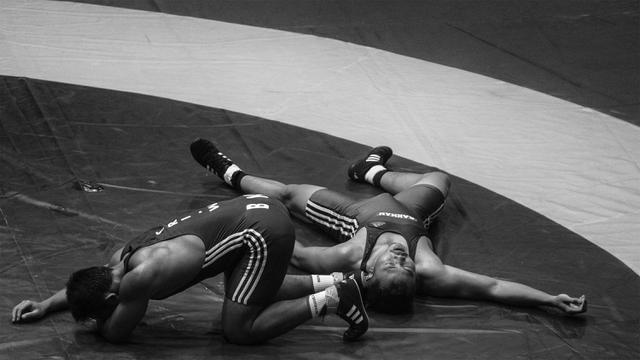 Foto Cerita: Hitam Putih Kiprah Pejuang Olahraga di Tanah Legenda