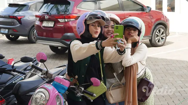 Di Luar Nurul, Drama Remaja Relatable tentang Mimpi, Persahabatan, dan Pencarian Jati Diri di Tengah Stereotip