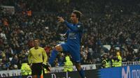 Putra Luis Milla melakukan selebrasi usai menjebol gawang Real Madrid. (twitter.com/CFuenlabradaSAD/media)