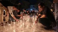 Nyala Lilin dan Gema Doa di Kalianda untuk 8 Orang Hilang di Selat Sunda