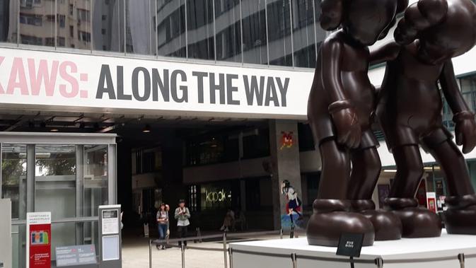 Kaws: Along The Way