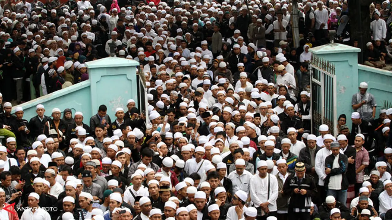jemaah-habib-munzir-130916b.jpg