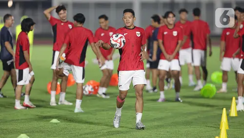 Latihan Timnas Indonesia