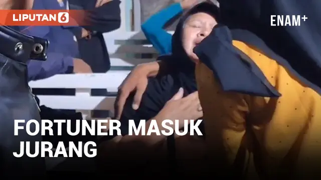 VIDEO: Pulang dari Kondangan, Mobil Fortuner Masuk Jurang 4 Orang Tewas