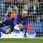 Willy Caballero (Reuters / Eddie Keogh)