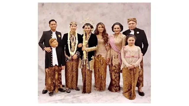 Momen Kedekatan Azriel Hermansyah dan Adik Tirinya Kellen Lemos, Tampak Akrab