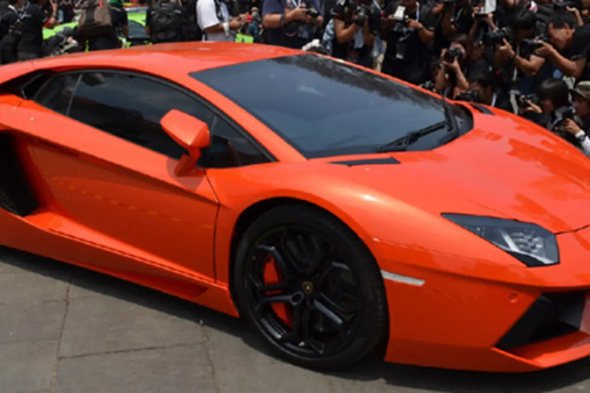 Lamborghini Aventador