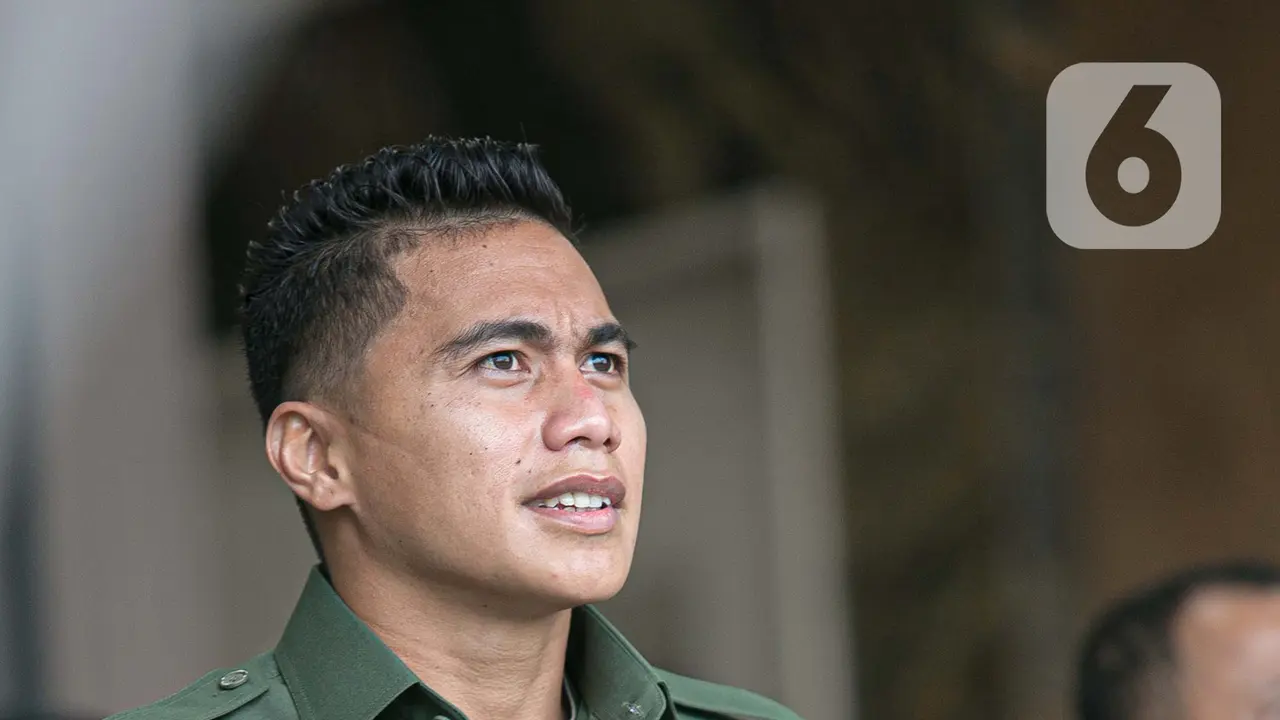 FOTO: Aprilia Manganang Jalani Sidang Perubahan Status Jenis Kelamin