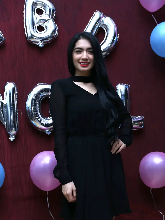 [Bintang] Angel Karamoy