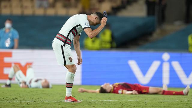 Ronaldo Banting-banting Ban Kapten