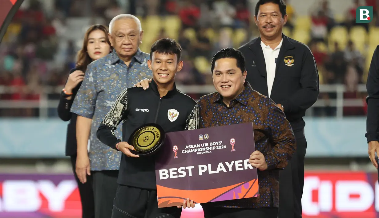 Gelar pemain terbaik Piala AFF U-16 2024 jatuh pada pemain Timnas Indonesia U-16, Muhammad Zahaby Gholi. (Bola.com/Abdul Aziz)