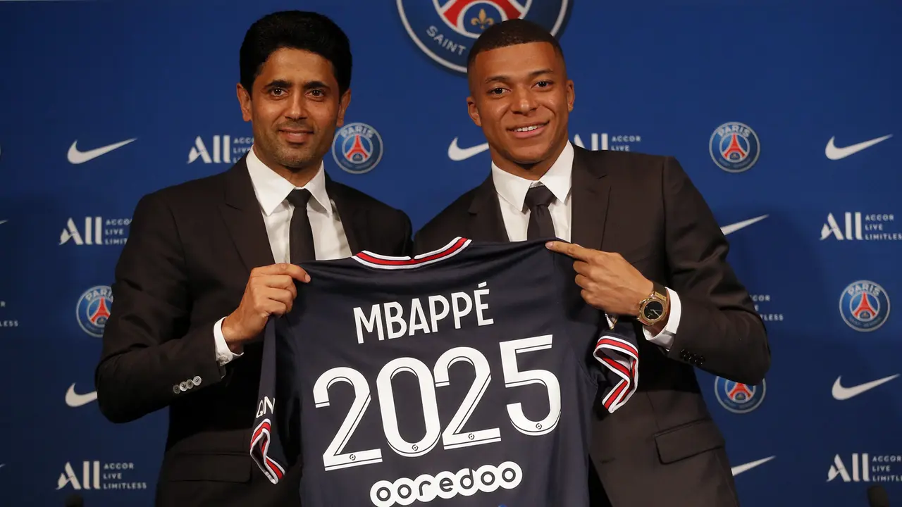 FOTO: Tolak Real Madrid, Kylian Mbappe Pilih Tetap Bertahan di PSG