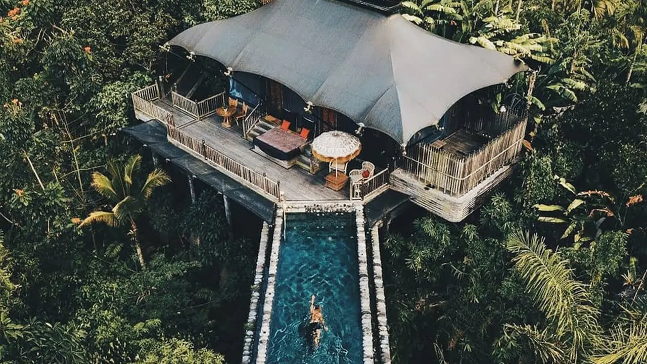 Capella Ubud Bali Hotel terbak di Asia