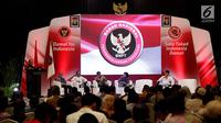 Menristek Dikti M Nasir memberi pandangan dalam silaturahmi mantan napi dengan korban terorisme yang digelar BNPT di Jakarta, Rabu (28/2). Acara bertema 'Silaturahmi Kebangsaan Negara Kesatuan Republik Indonesia (Satukan NKRI)'. (Liputan6.com/JohanTallo)
