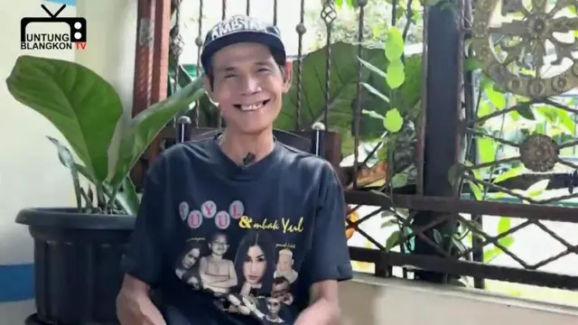 Potret terbaru Untung Blangkon