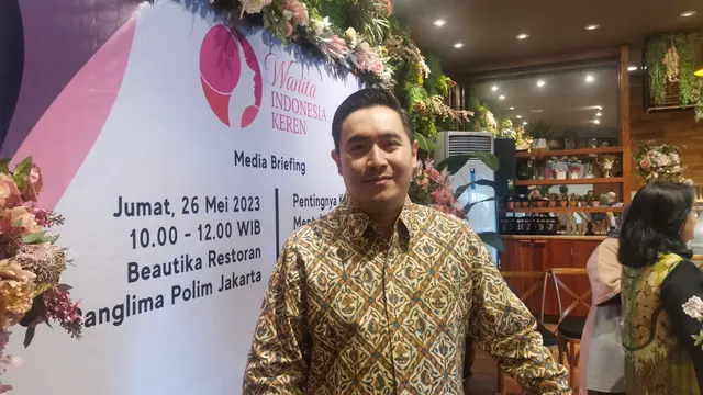 dr. Ray Wagiu Basrow dalam acara Media Briefing bertajuk ‘Pentingnya Kesehatan Mental untuk Cegah Bullying dan Flexing’ oleh Wanita Indonesia Keren (WIK) di kawasan Jakarta Selatan pada Jumat, (26/5/2023).