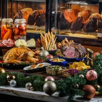 Rayakan natal dan tahun baru di The Langham, Jakarta