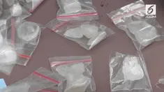 Nenek ini menjual narkoba di toko kelontong miliknya.