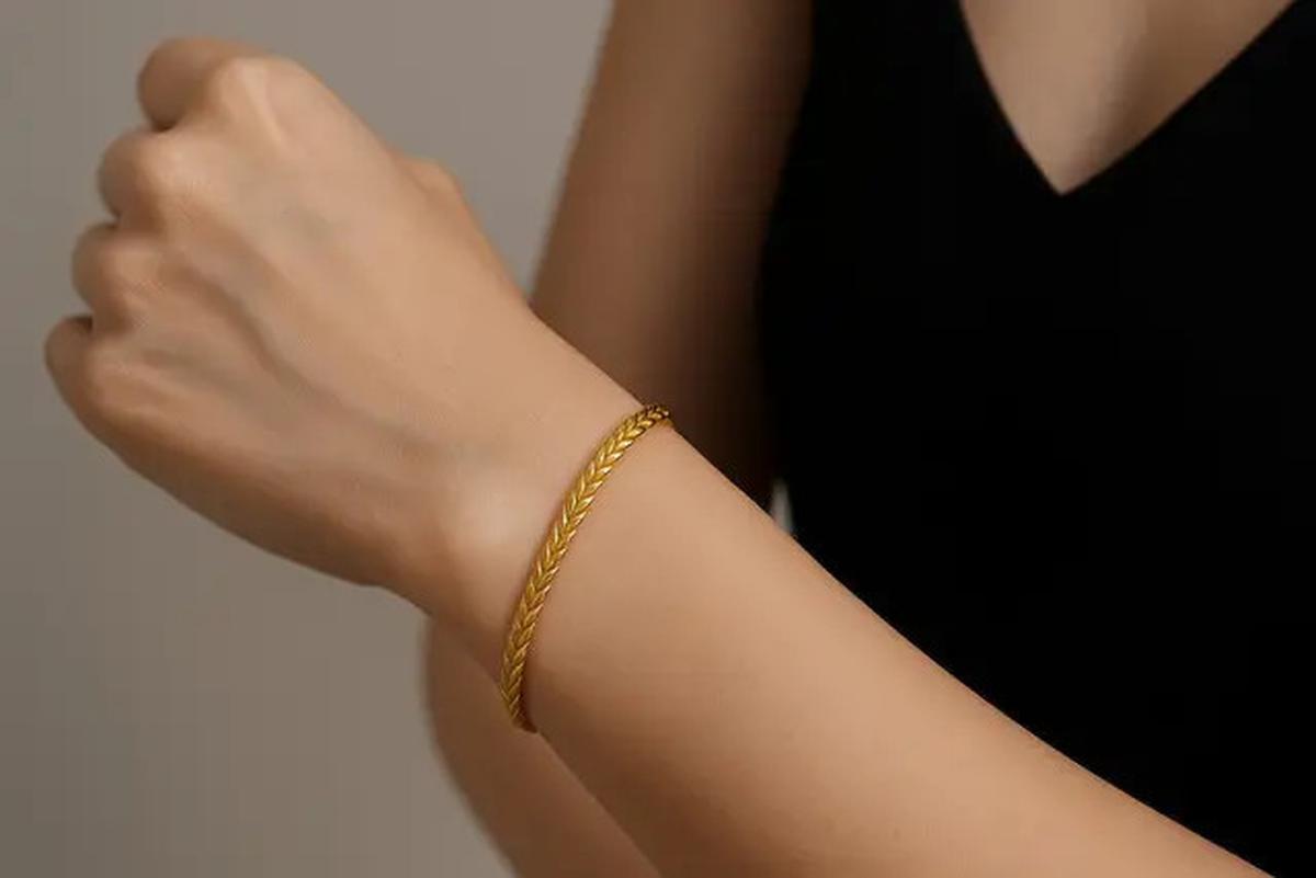 7 Gelang Emas Elegan 2 Gram Wanita Dewasa Kekinian, Simpel tapi Tetap Berkelas