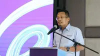 Nik Nazmi, Menteri Sumber Daya Alam dan Kelestarian Lingkungan Malaysia di pembukaan Gentari EV charging hub, Bangi Golf Resort. (Paultan)