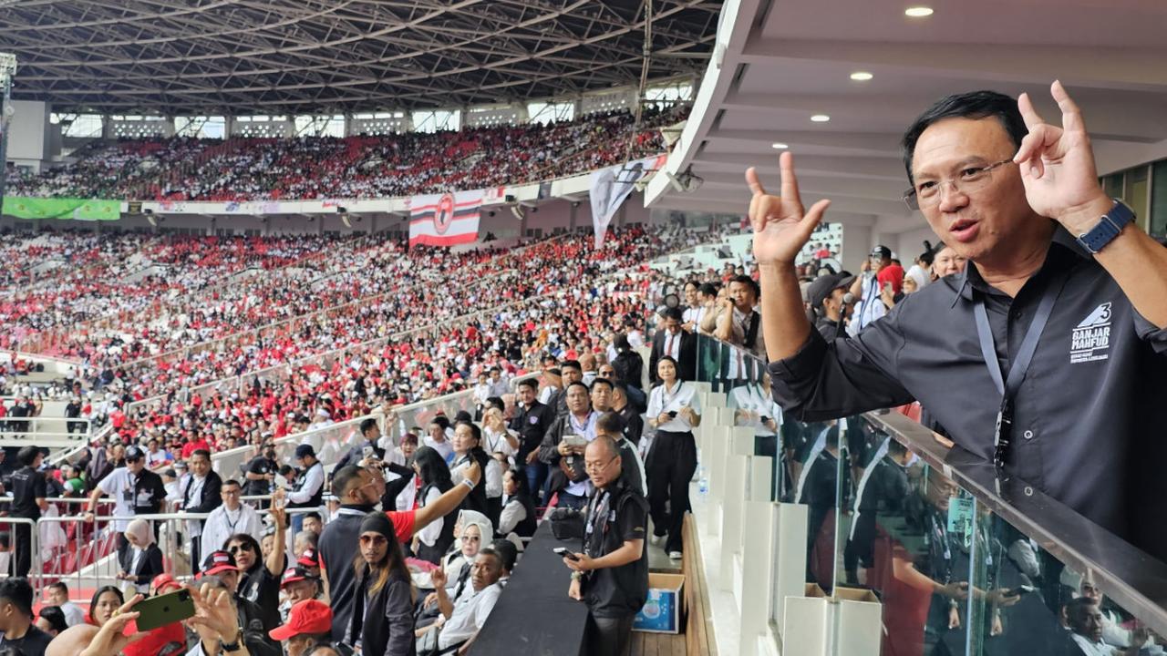 Di hadapan para pendukung Ganjar-Mahfud di Eropa, Ahok justru menegaskan melawan balik. Dia memyebut bahwa sosok itu yang juga menjadikan dirinya sebagai narapidana di 2017 lalu.