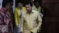 Ketua Umum Partai Golkar Setya Novanto usai menyambangi kediaman Megawati Soekarnoputri di Jakarta, Minggu (20/11). Dalam pertemuan itu membahas dinamika politik nasional serta dukungan terhadap Basuki Tjahaja Purnama. (Liputan6.com/Faizal Fanani)