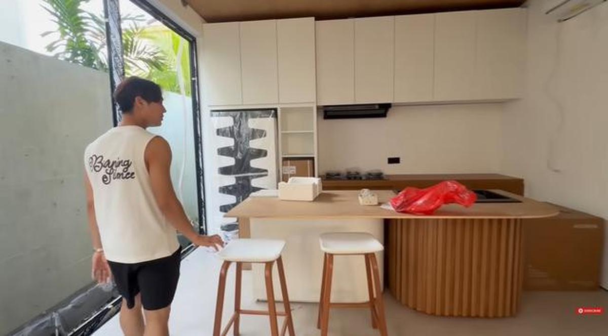 5 Desain Dapur dan Meja Makan Villa Lesti Kejora di Bali, Konsep Minimalis Kontemporer