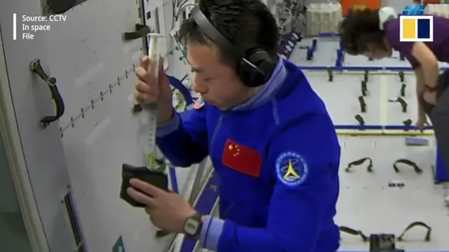 Astronot China Tanam Padi di Luar Angkasa