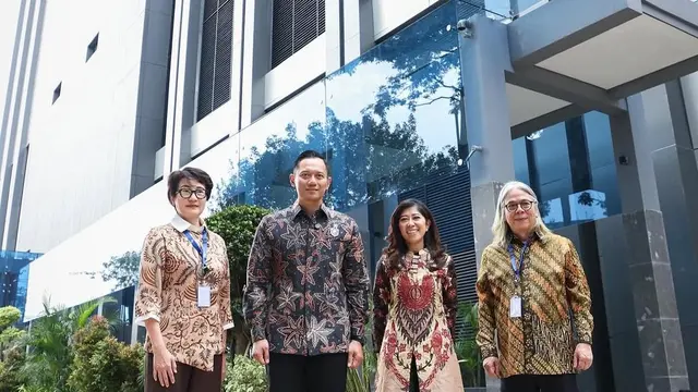 6 Potret AHY dan Meutya Hafid Luncurkan Pusat Data JK6, Ulas Peran Infrastruktur dan Kemajuan Bangsa